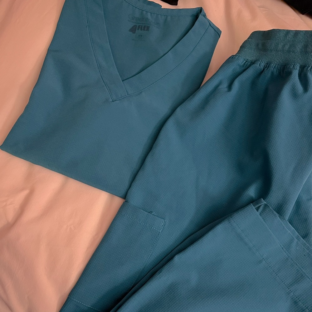 4flex scrub top and pants set (size XS ) teal